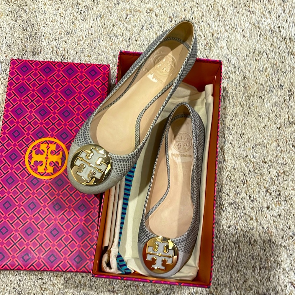 Tory Burch flats